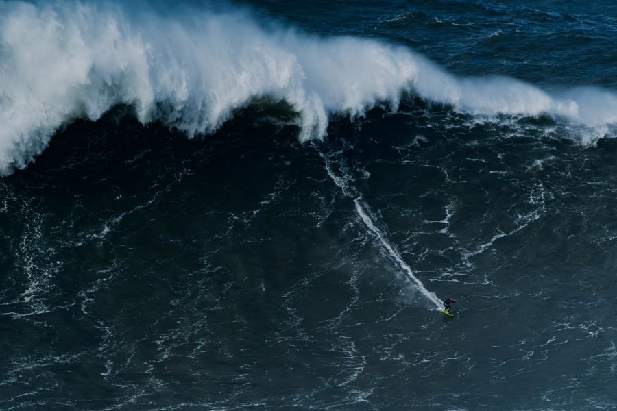 Terá Sebastien Steudtner batido o seu próprio recorde de maior onda surfada?