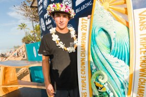 Griffin Colapinto, o vencedor da 35.ª Vans Triple Crown of Surfing.