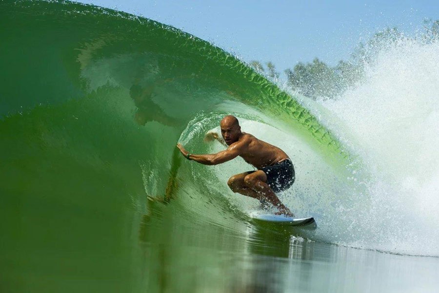 Vamos ver se é desta que a KS Wave Co. abre portas ao público.
