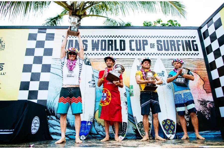 JORDY SMITH CLAIMS FIRST HAWAIIAN WIN AT VANS WORLD CUP