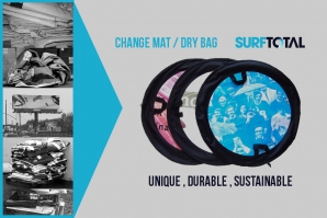 Sustainable and durable SurfTotal Change Mat / Dry Bag