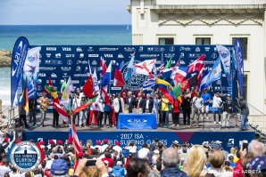 2017 ISA World Surfing Games Declared Open in Biarritz, France