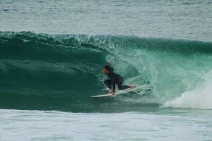 João Kopke explora a costa portuguesa transformada por um swell de sul