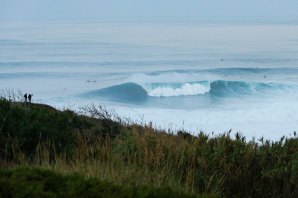 ASSISTE AQUI À SESSÃO DE TOW IN NA NAZARÉ ESTE DOMINGO 18 DE NOVEMBRO