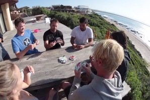 #Tournotes: o team Hurley aquece em J-Bay