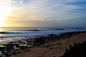 As linhas perfeitas de J-Bay que ninguém quer perder.