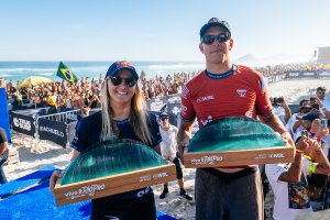 Molly Picklum e Cole Houshmand vencem o VIVO Rio Pro