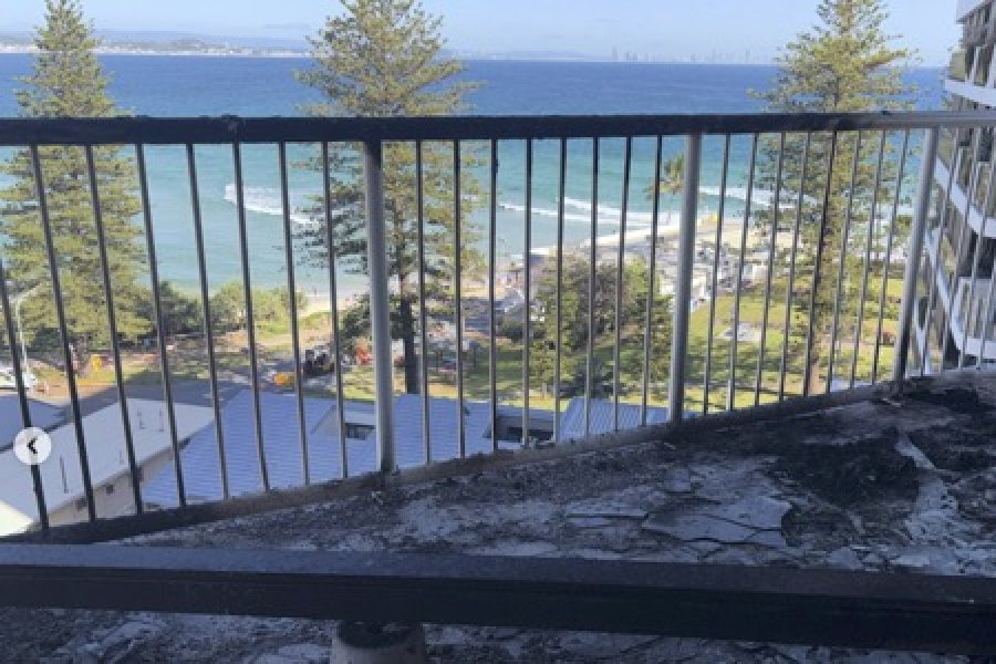 Kolohe Andino e familia escapam ilesos de um incêndio no prédio onde se encontravam na Australia