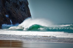 Fantástica imagem da costa sul. 