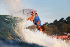 RESUMO ROUNDS 3 E 4 EM SNAPPER ROCKS