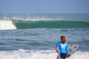 PORTUGUESES PASSAM À RONDA TRÊS DO LACANAU PRO, EM FRANÇA