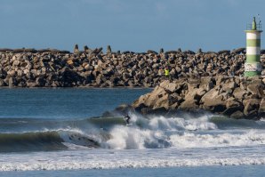 SURF VIANENSE NA “CRISTA DA ONDA”