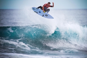 Jack Freestone voa para o CT