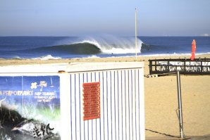 Dias de ondas perfeitas pela Costa Oeste Portuguesa no final deste Outono 2022