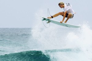 ‘Candle’ com Noa Deane vai animar o teu dia