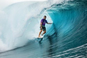 DAMIEN HOBGOOD VENCE HERITAGE HEAT CONTRA C.J.HOBGOOD EM TEAHUPO’O