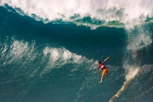 TEASER DO EDDIE AIKAU 2015