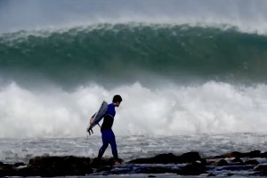 Jeffreys Bay clássico com John John Florence, João Chianca, Gabriel Medina e cia