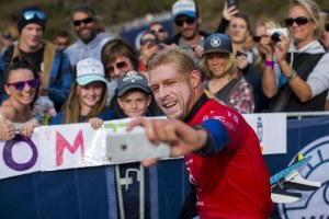 MICK FANNING ESTÁ OFICIALMENTE "DE FÉRIAS"