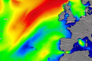 Porque razão o mês de Janeiro tem sido perfeito para o Surf em Portugal ?