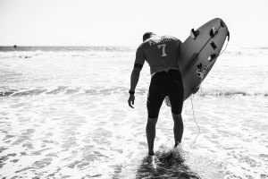 Mick Fanning está de regresso ao World Tour.