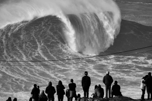 HINO À NAZARÉ &amp; SEUS ELEMENTOS