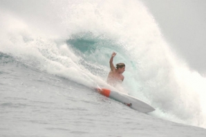 LEO FIORAVANTI NAS MENTAWAI