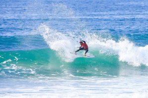 Frederico Morais fez uma excelente prestação na ronda 2 do evento Foto: WSL/Masurel