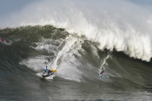 A corrida louca de Nic Von Rupp em Mavericks