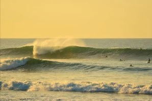 Na imagem: La Bocana, em La Libertad, El Salvador, vai receber o World Junior Championships 2026 entre 25 e 29 de novembro.