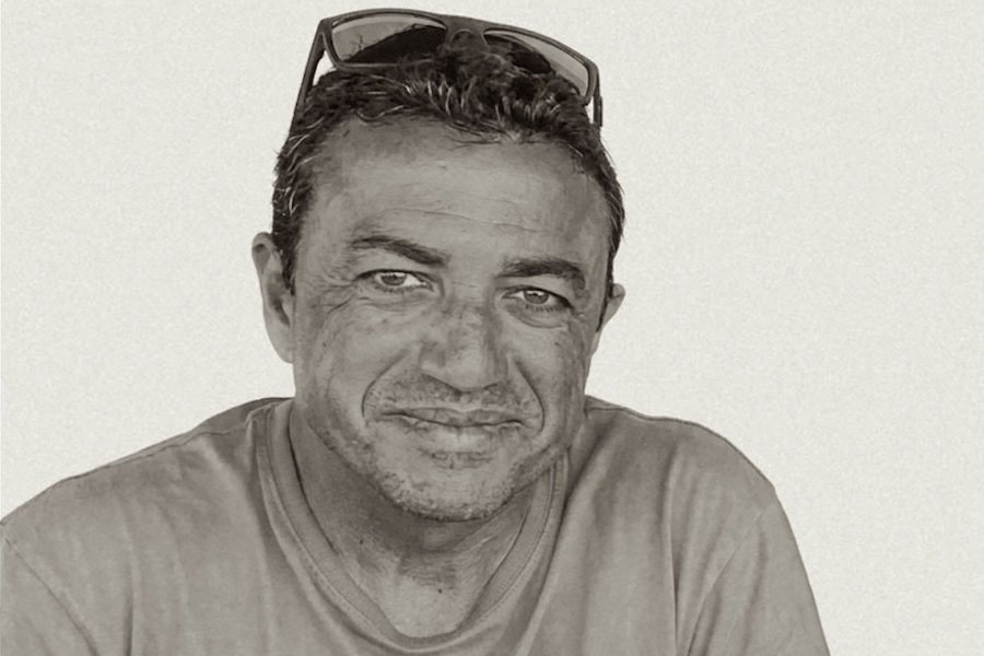 Lenda do Surf Canário morre durante sessão de surf nas Maldivas