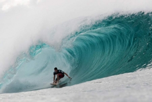 Bruce Irons em Pipe. 