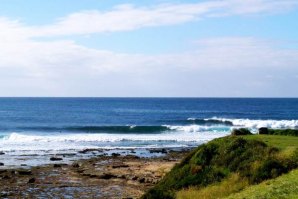 Sandon Point, um point-break de direitas muito consistente.