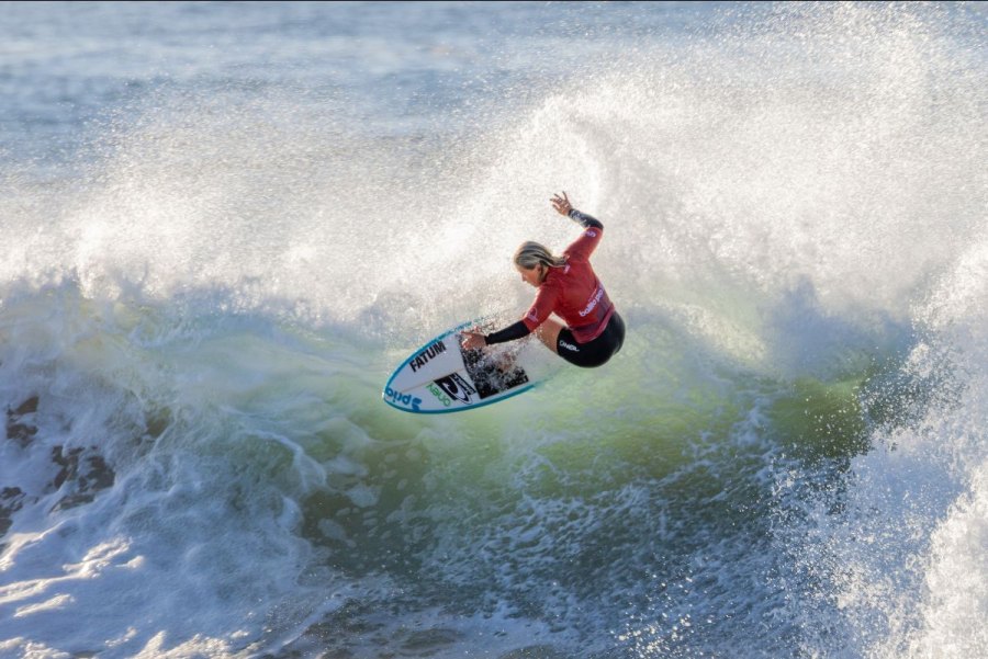 Yolanda Hopkins é vice-campeã do Ballito Pro