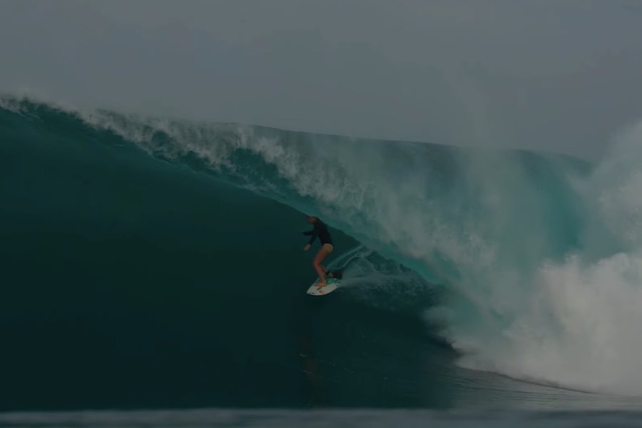 Josh e Sierra Kerr em sintonia nas míticas direitas de Jimmy's Right