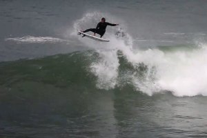 Os melhores aéreos de 2022 na Ericeira, por Vasco Ribeiro, Kanoa Igarashi, Joaquim Chaves e outros