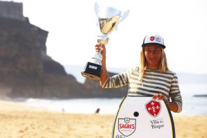 Joana Schenker conquistou ontem primeiro título profissional para o bodyboard português.