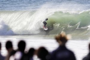 Gabriel Medina saiu vencedor em Peniche e animou o final do Tour.
