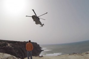 QUANDO VAIS SURFAR E ENCONTRAS UM PESCADOR FERIDO NAS ROCHAS