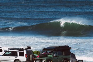 Algures no espaço com Mick Fanning &amp; Mason Ho