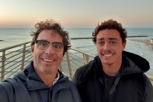 O futuro do surf em Portugal: “A motivação era vê-lo feliz”: Artur Fernandes, pai de Tomás Fernandes