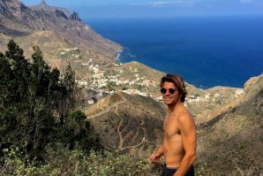 PEDRO COELHO PREPARA TEMPORADA WQS 2018 EM TENERIFE