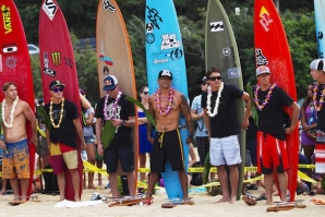 O &quot;QUIKSILVER IN MEMORY OF EDDIE AIKAU&quot; REALIZA-SE ESTA MADRUGADA