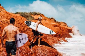 EM BUSCA DE ONDAS EM BROOME NUM SWELL RARO PROVOCADO POR UM CICLONE