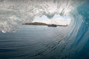 Nathan Florence e amigos nas Mentawai