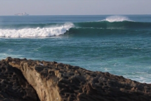 Um novo spot de ondas grandes, algures a Sul