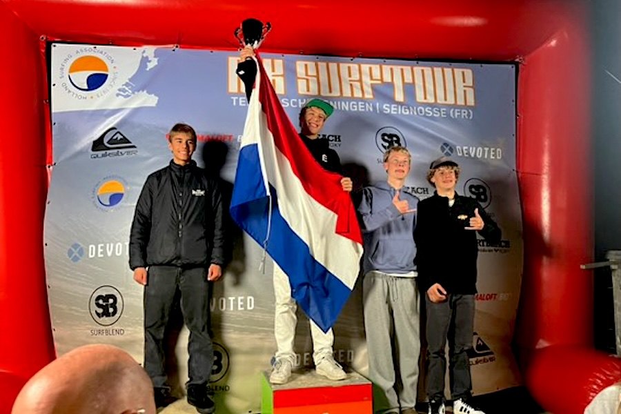 Twan van Leeuwen e Silva, Surfista formado em Portugal e Campeão Nacional Holandês Twan van Leeuwen e Silva, Surfista formado em Portugal e Campeão Nacional Holandês