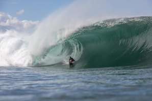 Keito Matsuoka a dominar Pipeline Imagem: Pedro Gomes/surfline
