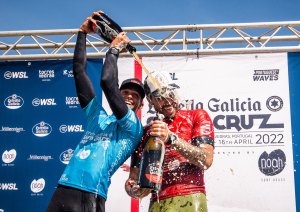 Gatien Delahaye à direita e Lucas Silveira à esquerda