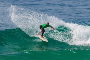 Campeonato Nacional de Clubes de Surf regressa 15 anos depois e coloca ASCC Caparica e Lombos na final
